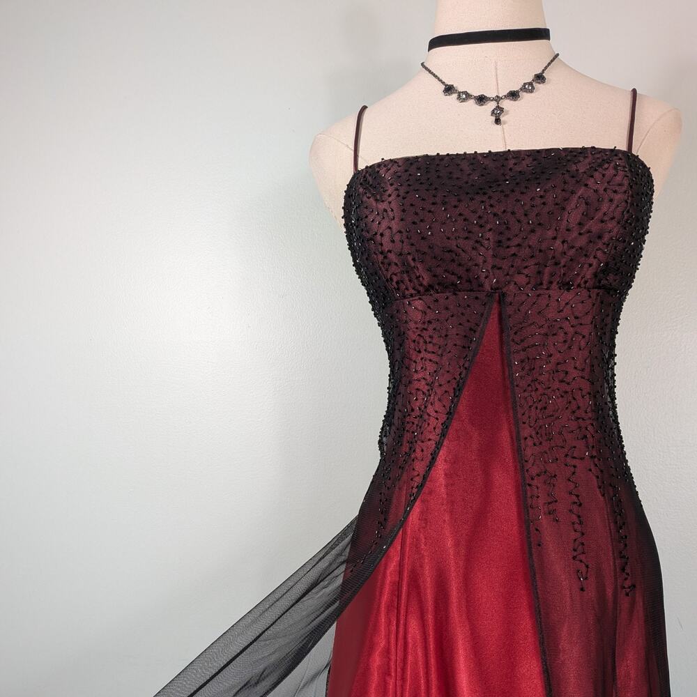 Vintage Morgan Prom Dress Maxi Gown 8 Red Black Babydoll Princess 90s Y2K Goth - Picture 11 of 14